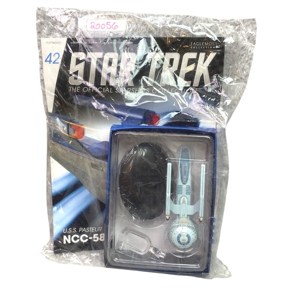 Star Trek Official Starships U.S.S. Pasteur NCC-589 Eaglemoss Collection #42 - Picture 1 of 9